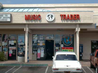 Music Trader 5L1.JPG (23571 bytes)