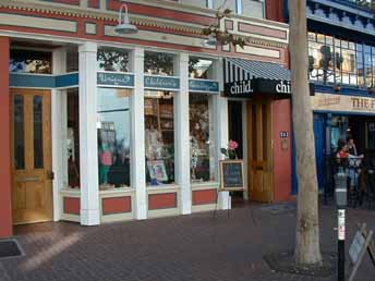 17 Unique Childrens Boutique 4L1.jpg (23476 bytes)