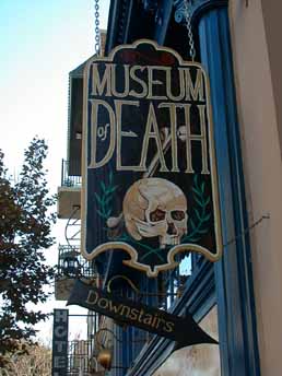 19 Museum of Death 4L1.jpg (25141 bytes)