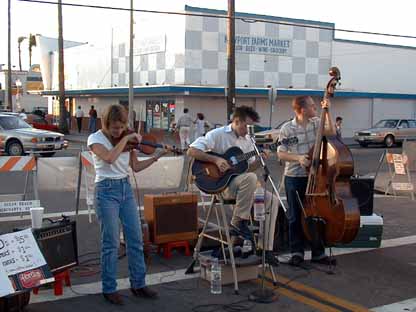 5 Hot Club 5L11.JPG (26442 bytes)