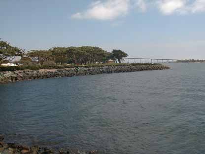 Bay with Bridge 5L1.JPG (13675 bytes)