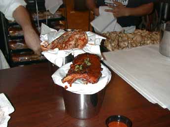Bucket of Ribs 4L1.JPG (16703 bytes)