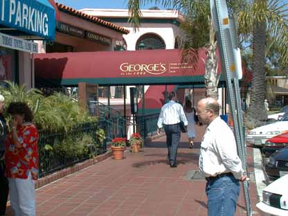 Georges at the Cove 5L1.JPG (29755 bytes)