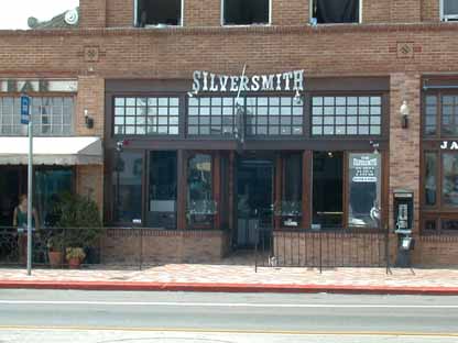 Silversmith L1.JPG (23525 bytes)