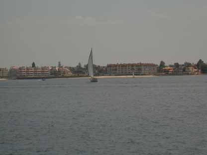 View Across SD Bay 5L11.JPG (8838 bytes)